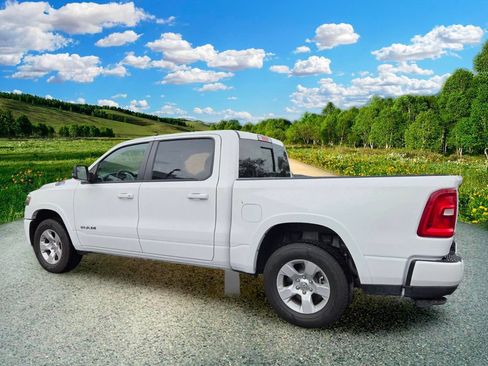 Used 2025 RAM 1500 Big Horn AWD/4WD image 4