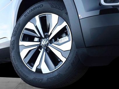 New 2026 Volkswagen Atlas SE