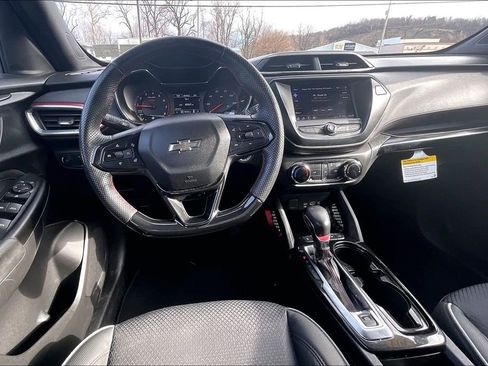 Used 2023 Chevrolet TrailBlazer RS image 5