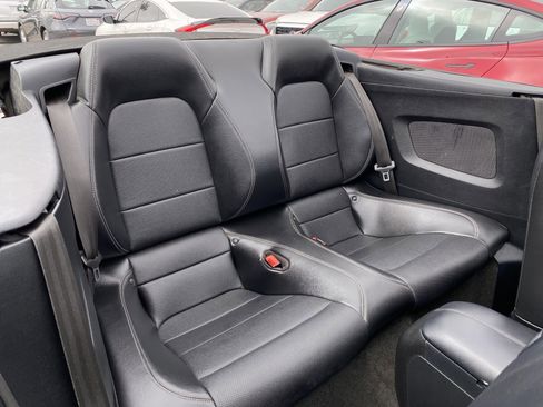 Used 2018 Ford Mustang Premium RWD image 21