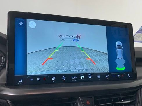 Used 2025 Ford Escape SE image 15