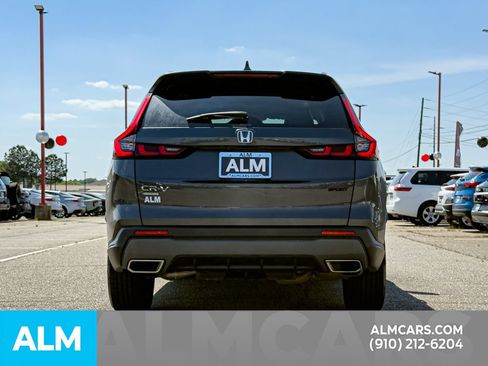 Used 2024 Honda CR-V Sport-L image 5