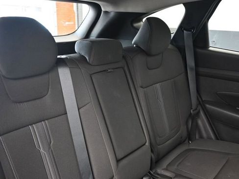 Used 2025 Hyundai Tucson SEL FWD image 14