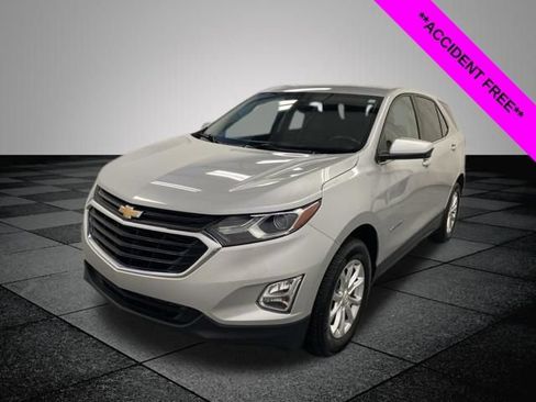 Used 2020 Chevrolet Equinox LT w/ Driver Convenience Package AWD/4WD image 3