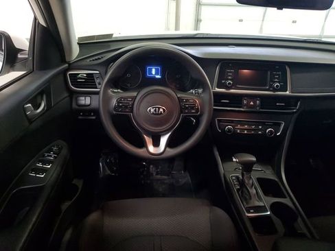 Used 2017 Kia Optima LX image 14