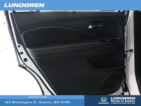Used 2022 Honda Pilot Elite image 15