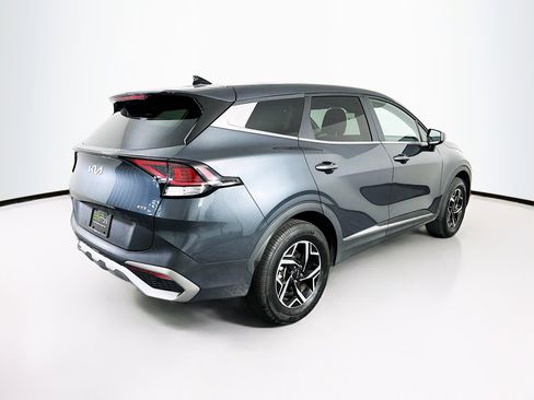 Used 2025 Kia Sportage LX image 9