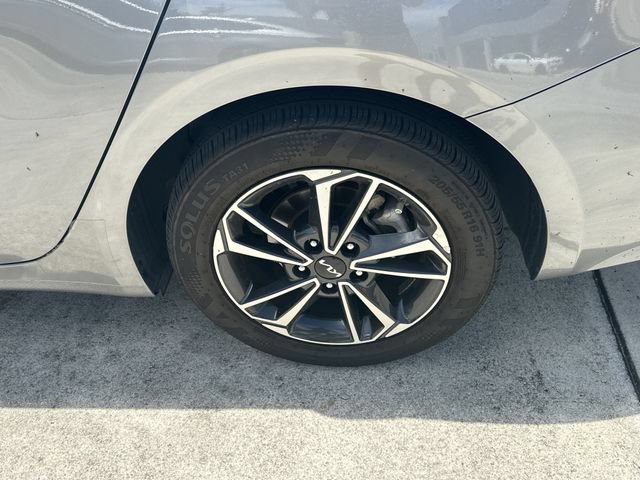 Certified 2024 Kia Forte LXS w/ LXS Technology Package FWD image 9