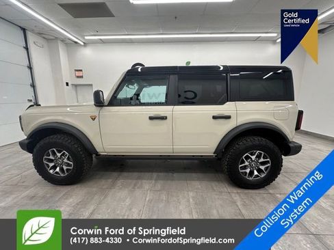 Certified 2025 Ford Bronco Badlands image 2