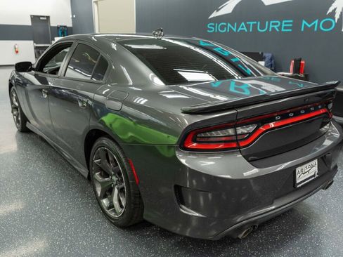 Used 2019 Dodge Charger R/T image 9