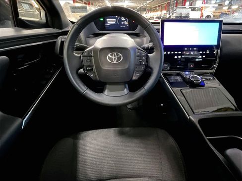 Used 2024 Toyota bZ4X XLE w/ Weather Package image 17