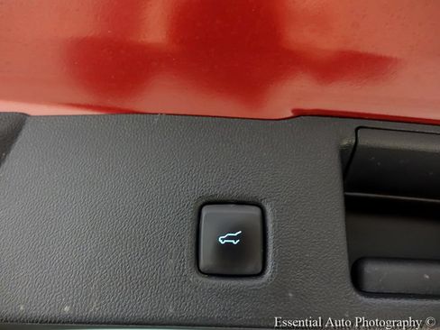 Certified 2022 Ford Escape SEL w/ SEL Stealth AWD Package image 25