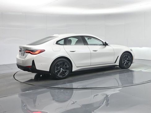 Used 2025 BMW i4 eDrive40 image 32