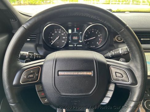 Used 2017 Land Rover Range Rover Evoque HSE Dynamic image 33