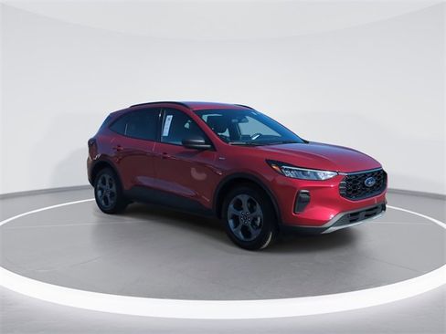 Used 2025 Ford Escape ST-Line w/ Equipment Group 301A image 2