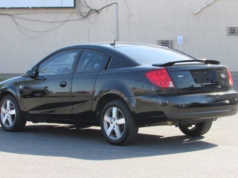 Used 2006 Saturn ION Level 3 w/ Travel Pkg image 5
