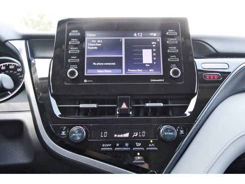 Used 2023 Toyota Camry LE FWD image 22