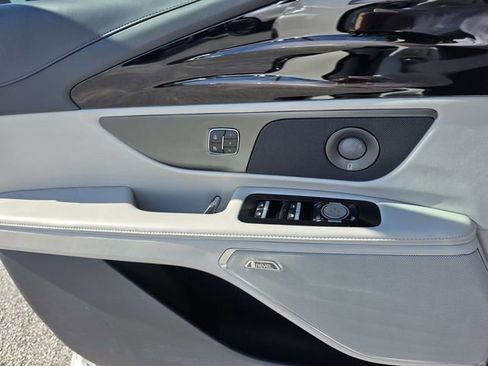 New 2026 Lincoln Nautilus Premier w/ Equipment Group 102A image 11