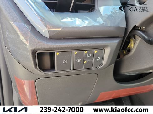 New 2027 Kia Seltos S FWD image 21