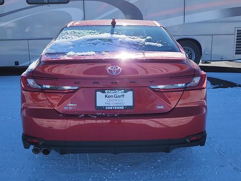Used 2025 Toyota Camry SE image 20