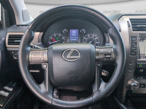Used 2015 Lexus GX 460 w/ Navigation Package AWD/4WD image 18