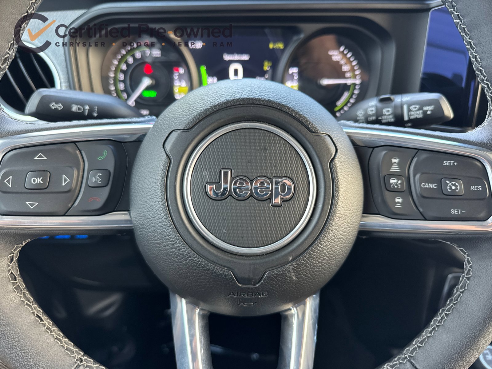 Certified 2025 Jeep Wrangler Unlimited Sahara AWD/4WD image 24