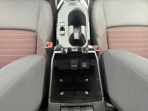 Certified 2024 Toyota Corolla SE image 21