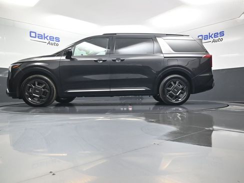 Certified 2025 Kia Carnival SX image 43