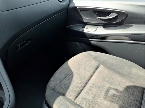 Used 2018 Mercedes-Benz Metris image 20