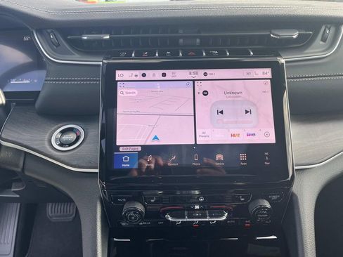 New 2025 Jeep Grand Cherokee L Limited image 22