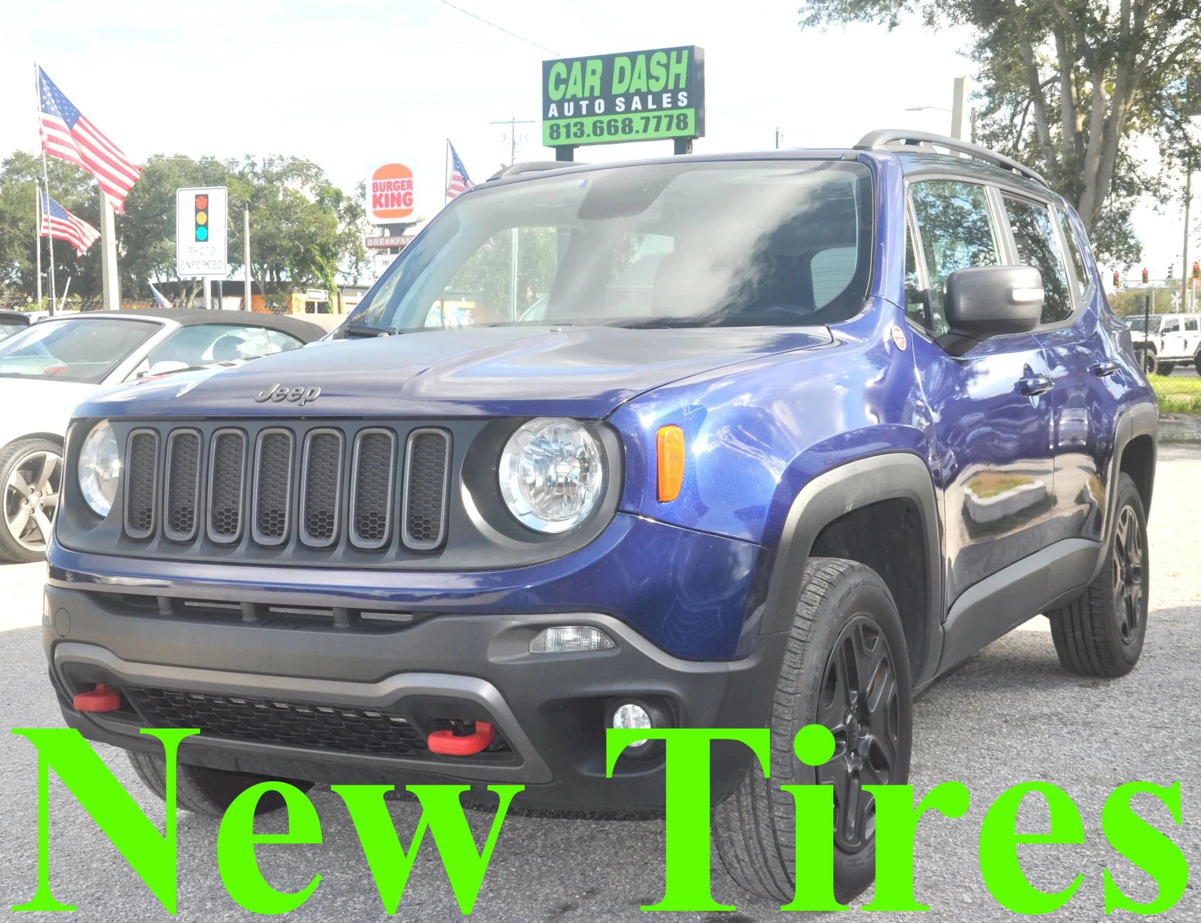 Used 2018 Jeep Renegade Trailhawk w/ Popular Equipment Group AWD/4WD image 1