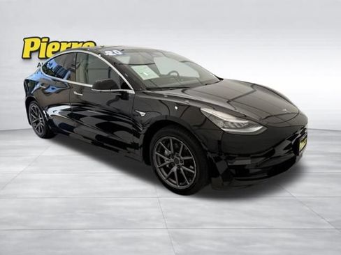 Used 2020 Tesla Model 3 Standard Range Plus RWD image 6