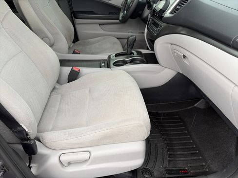 Used 2016 Honda Pilot EX image 27