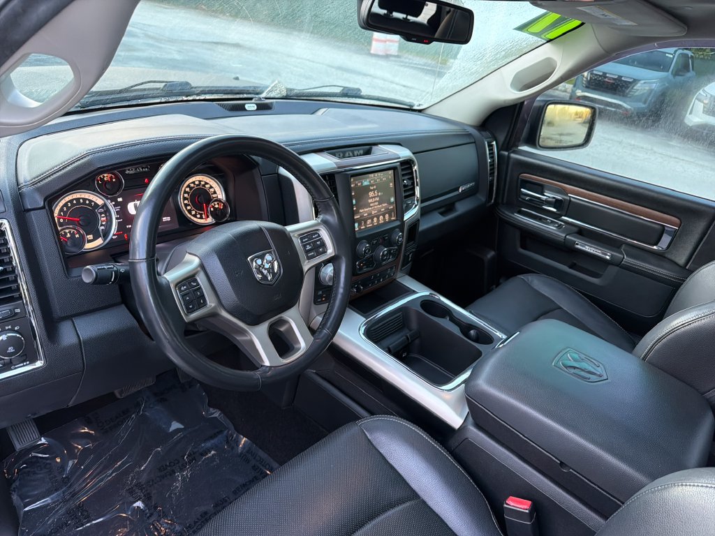Used 2017 RAM 1500 Laramie w/ Convenience Group AWD/4WD image 15