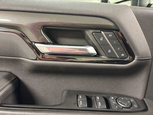 Used 2024 GMC Sierra 2500 AT4 w/ AT4 Premium Plus Package image 23