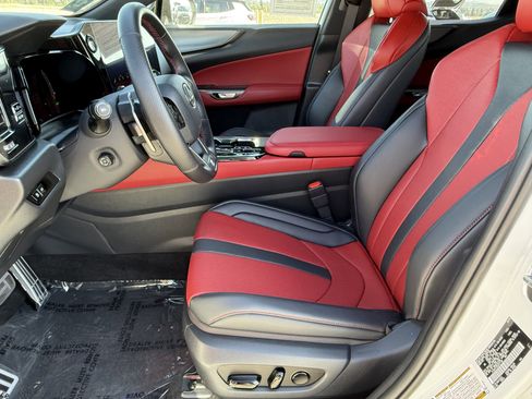 Certified 2025 Lexus NX 450h+ F Sport image 19