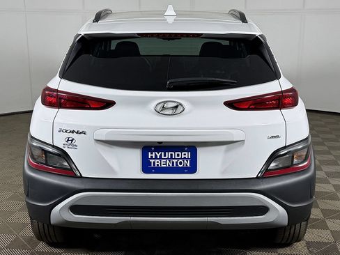 Used 2023 Hyundai Kona SEL AWD/4WD image 11