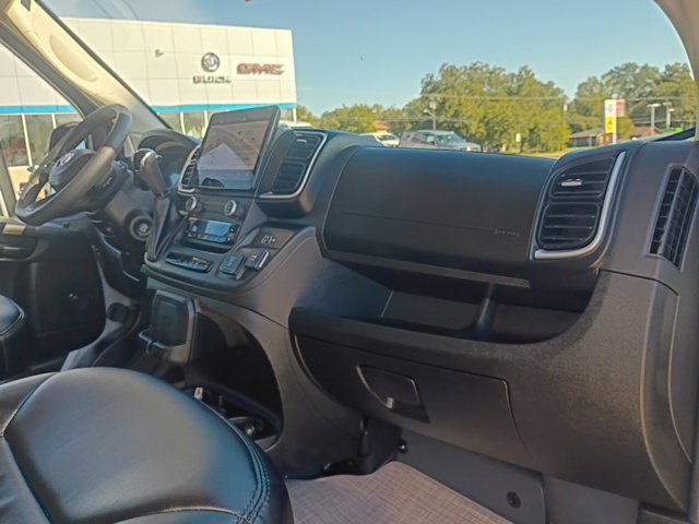 Used 2024 RAM ProMaster 3500 w/ Storage Group FWD image 27