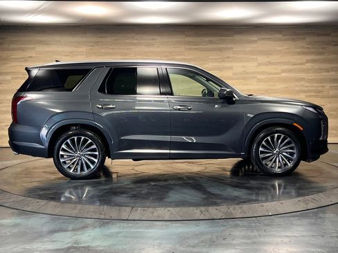 Used 2025 Hyundai Palisade Calligraphy FWD image 20