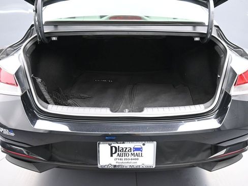 Used 2023 Hyundai Elantra SEL w/ Convenience Package image 21