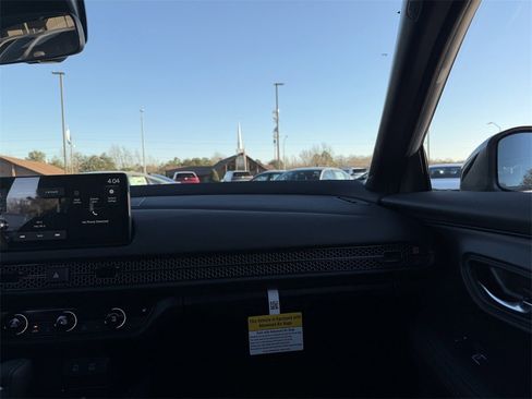 New 2026 Honda HR-V Sport image 21