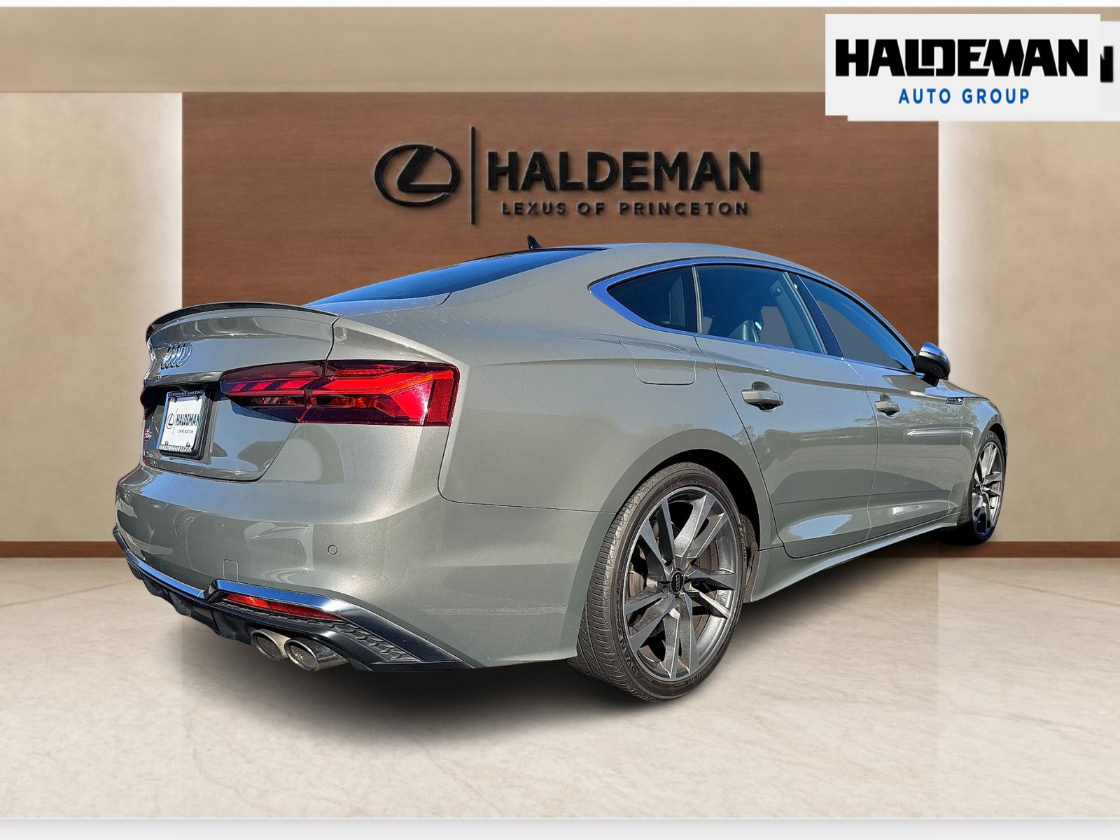 Used 2023 Audi S5 Premium Plus AWD/4WD image 4
