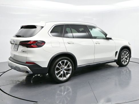 Used 2024 BMW X5 xDrive40i w/ Premium Package image 7