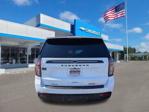 Used 2024 Chevrolet Suburban RST w/ Luxury Package image 5