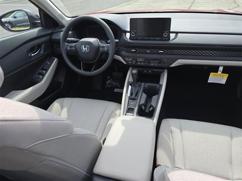 New 2025 Honda Accord SE image 21