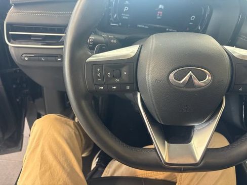 Used 2023 INFINITI QX60 Luxe w/ Vision Package AWD/4WD image 43