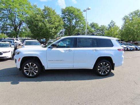 Used 2021 Jeep Grand Cherokee L Overland AWD/4WD image 3