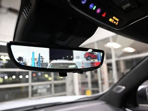 New 2026 GMC Acadia Denali Ultimate w/ LPO, Floor Liner Package image 18