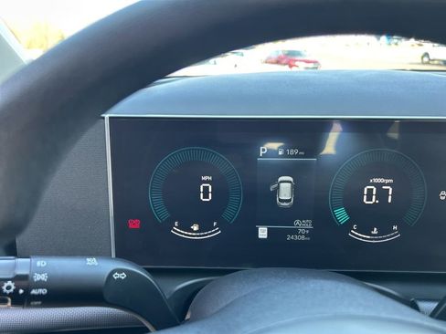 Used 2025 Hyundai Tucson SEL FWD image 20