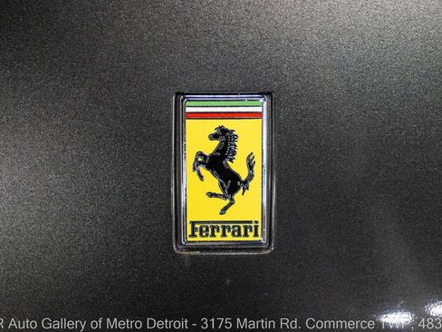 Used 2010 Ferrari California RWD image 27